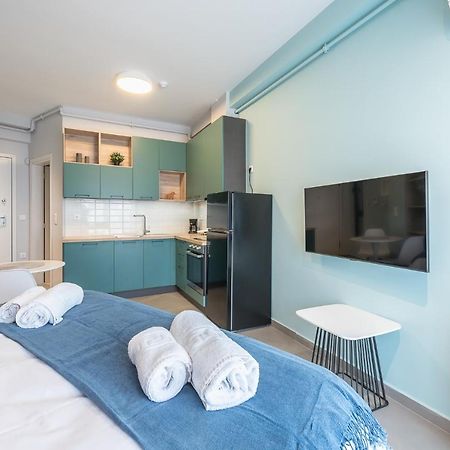 Stylish Urban Suites アテネ エクステリア 写真