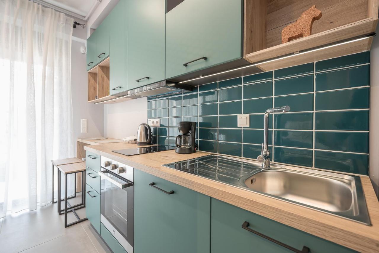 Stylish Urban Suites アテネ エクステリア 写真